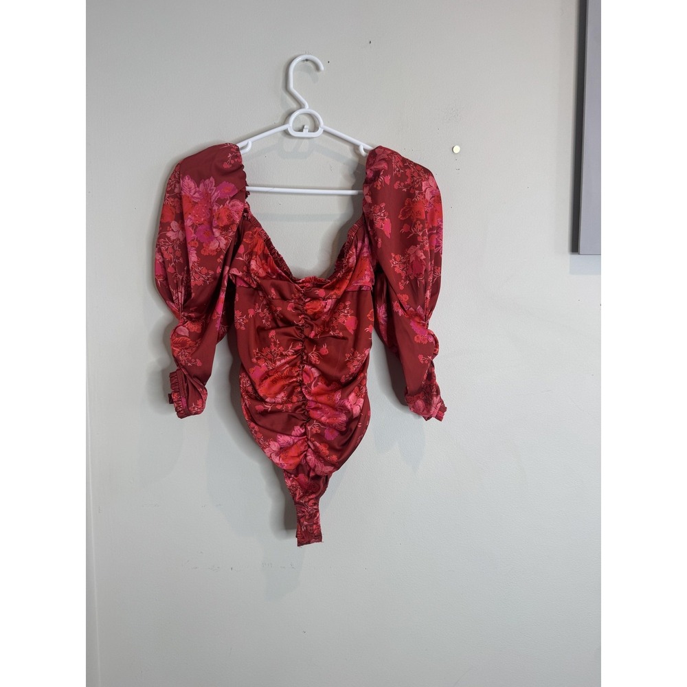 For Love &‎ Lemons Bodysuit Womens Small Red Floral Satin Ruched Puff Sleeve Top - Picture 2 of 10